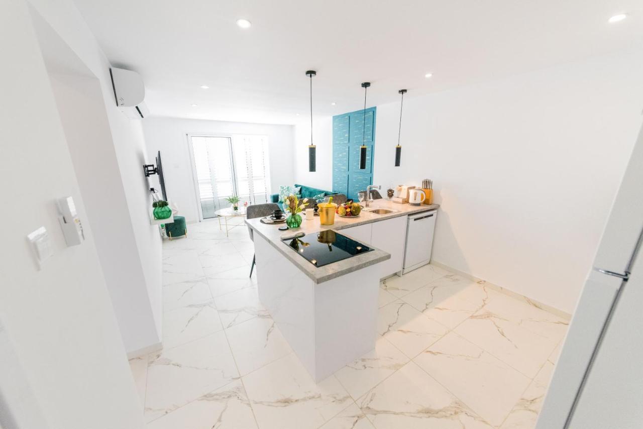 Sky Sea Cyprus Apartment Kapparis Paralímni Extérieur photo