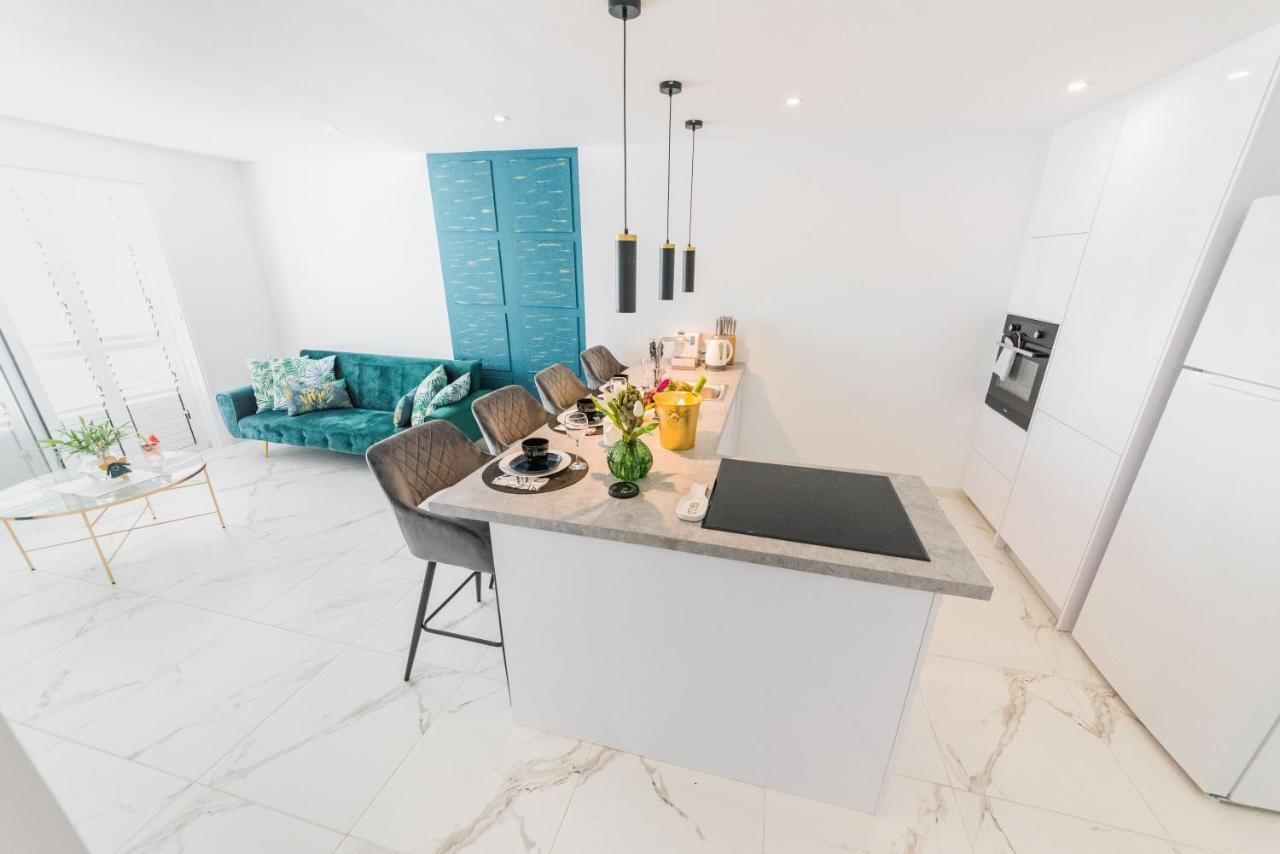 Sky Sea Cyprus Apartment Kapparis Paralímni Extérieur photo